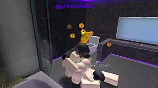 follo muy duro a una puta fan enamorada de mi verga