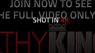 Naughty Girls Xxlaynamarie and Roxysinner Have Pool Fun