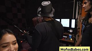 Horny natural big tit brunette craving dick and fuck the sound guy from a band nia bleu brett maker