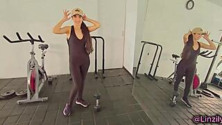 i invite a stranger neighbor to my apartment and end up sucking his cock until he cums in my mouth - linzilyn