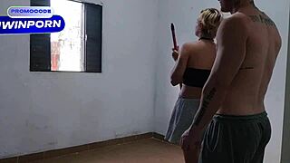 faxina termina em sexo com pauz�o gay