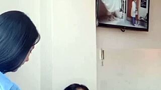 qué buena uniformada paso al consultorio y me da una mamada de los dioses señorita voy a llegar muchas veces y a ser su cliente digo su paciente fiel solo déjeme agarrarle más el coño