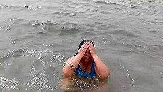 Latina Gordita's Huge Ass On The Beach!