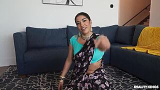 dirty dancer cures boredom with sex reality kings