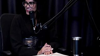 Best Moments Of Carla Santos In Preliminares Podcast With Bia Hot Part 3