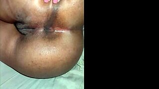 With 18 Years, That Huge Ass Is Perfect For Anal