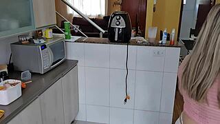 gostosa safada with natural tits