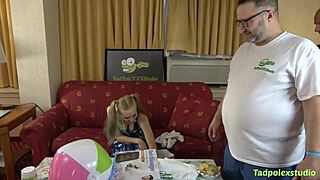 Luna Lips Endures Gangbang Pregnancy Fuck