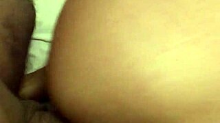 comiendo un buen culo despues del trabajo