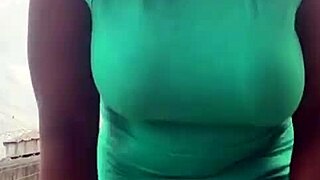 Hot Wife Shows Big Ass in Homemade Amateur Scenes