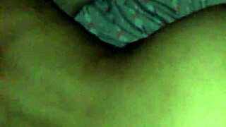 threesome with black girl from tinder sharing blowjob