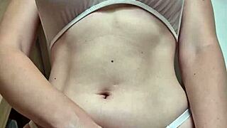 lick my pussy while i give russian joi and tell you to drink my juice