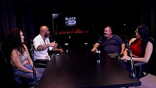 A Mulher Colocou Tudo Na Boca Participa De Cenas Lesbo Queriam Ver Seu Pau Para O Reconhecer E Não Gozava Por Quê - Binho Ted Ted Oficial Watch On Sheer Red