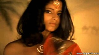 Asian brunette milf girlfriend dances in high definition oriental erotic solo dreams