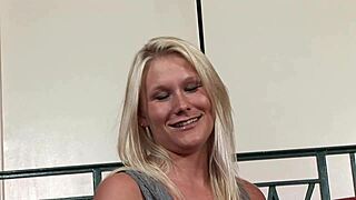 Juliana jolene is a curvy milf with big tits and shaved pussy