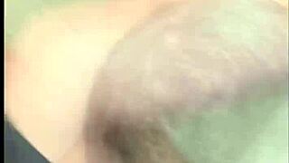 Pegação no banheiro da academia