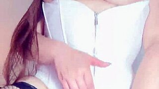 esposa puta infiel se masturba para el jefe de su marido le encanta follar con extraños sin preservativo coño imperdible exquisito cameltoe full on xred sheer 1