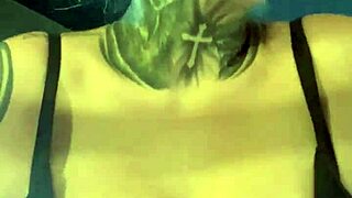 i got watched by that bodybuilder at the gym in sao paulo and my pussy got all wet dripping down my legs