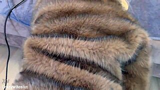 Mature curvy milf moans during anal dildo and fuckmachine session