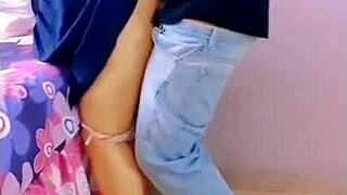 Abrí Un Agujero En La Pared De Mi Vecinita Y Oh Sorpresa Termine Abriendo Un Agujero En Su Panocha Caliente Y Peladita También Morras Chavitas De Escuela Mexicanas