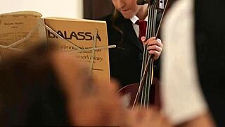 amirah adara and sophie lynx in extra music class