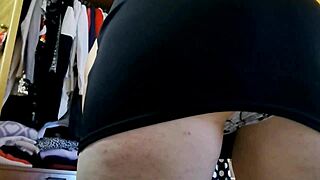 Italian girl fart all over your pretty face smell them all