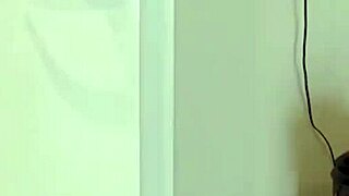 i went down for ifood and my neighbor called me to fuck right there