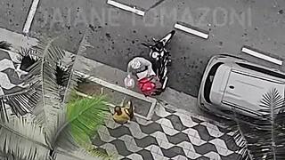 i went down for ifood and my neighbor called me to fuck right there