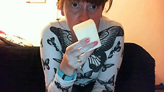 Nicoletta Explores Mouth Soap Fetish Solo In Private Room!