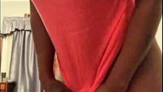 sexy ebony milf wants thobbing bbc