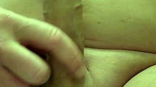 i messed up my petite quick jerk off session lol