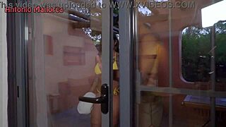 hot rough sex in pool with stunning portuguese bombshell!