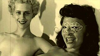 Hey, check out my secret life with vintage lesbians and hairy beaver 😍