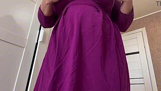 Jerk off to my huge tits intensely