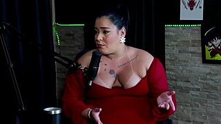 pri melancia cums easy in menage and first dp 😈