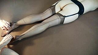 soles massage milf stockings