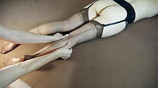 soles massage milf stockings