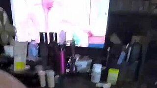 Is Kandy Kane The Hottest Sri Lankan BBW Housewife Giving Deepthroat Blowjob?