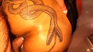 Hot Stepdaughter Nick Niquita Addicted To Giving Her Ass To Big-Dicked Stepfather