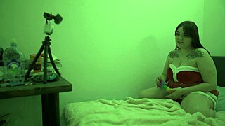 Ever wondered what an amateur porno shoot really looks like behind the scenes?