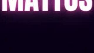 a safada me levou na praça da cidade pra ficar peladinha e tomar porra na boquinha