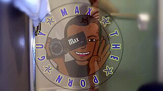 Roxxxie makes me cum with passion