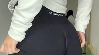 this big ass pretty girl is masturbating in the bathroom right now