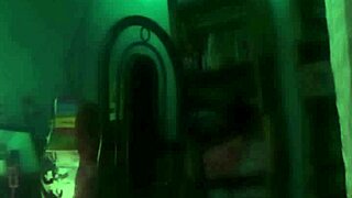 Pareja Amateur Disfrutando En La Oscuridad