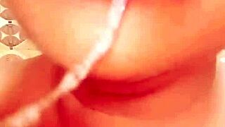 Indian woman fuck mouth
