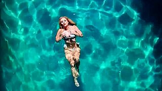 Brazzers smoking hot babes Angela White & Nicole Doshi suck every drop of Scott's cum in wild threesome 😈