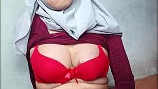 Hijab Shemale Rides Dildo Deep Then Cums Hard Anal Solo