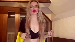 hey check this belly dancer goddess giving huge blowjob to domination song