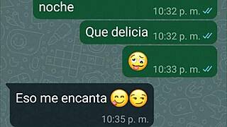 Caliento a mi novia latina con culo grande por whatsapp y ella me da sentones salvajes encima!