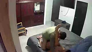 ligándome a un viejito del gimnasio para que me coja como sugar daddy